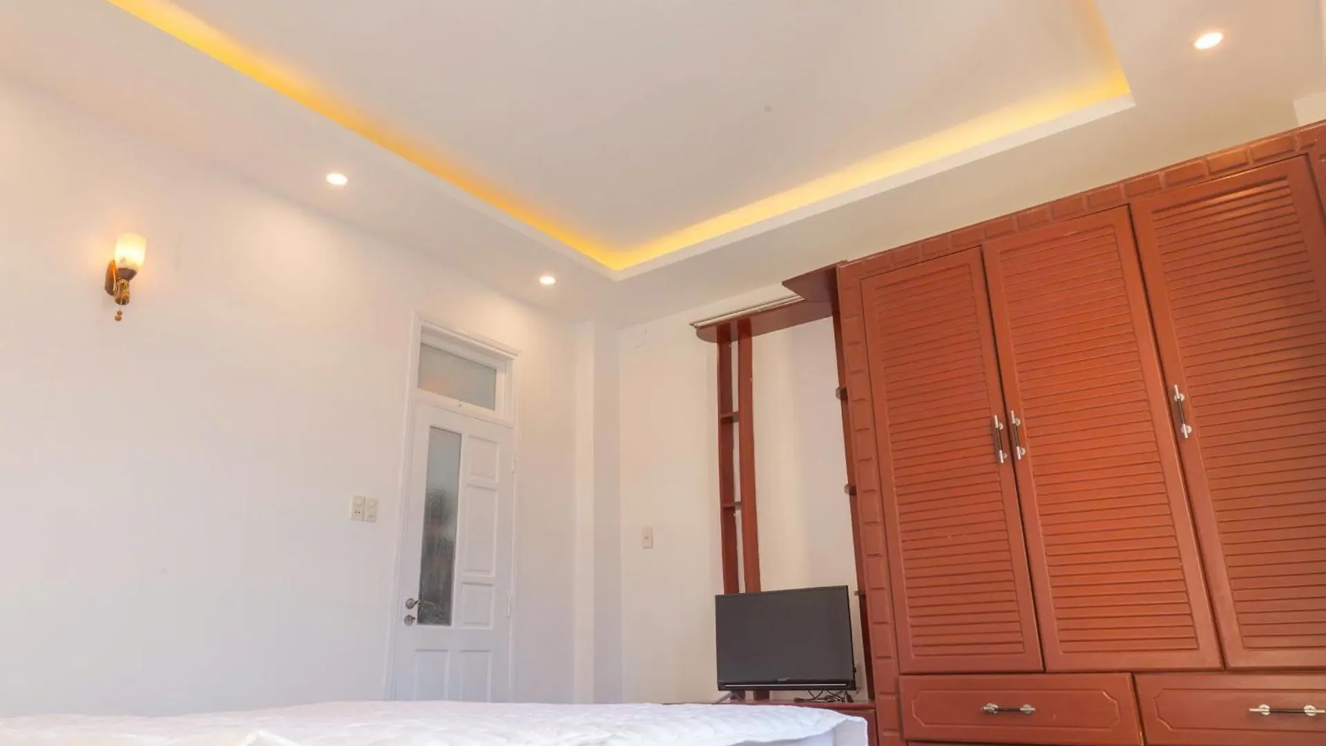 Cho Thue Nha Nguyen Can Da Nang 0*,